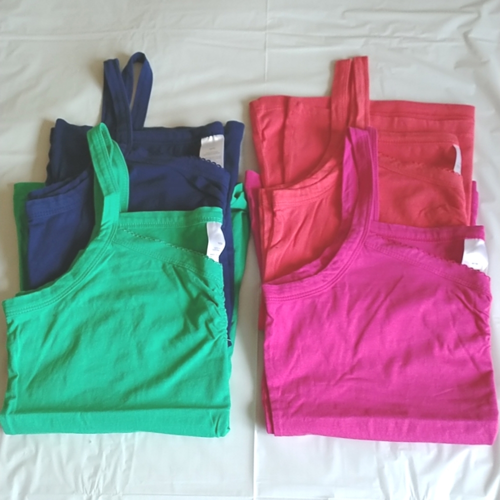 EUC Avon Bundle Size M 4 Pack Camisoles